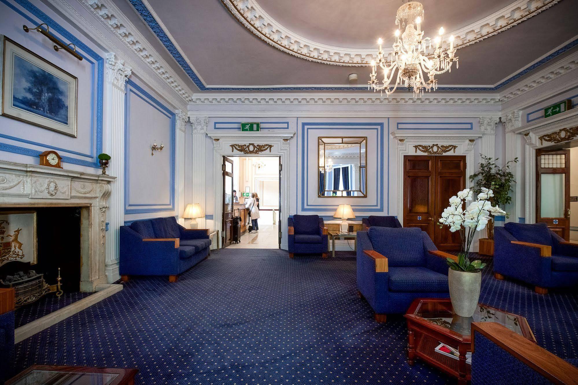 The Columbia Hotel London Kültér fotó