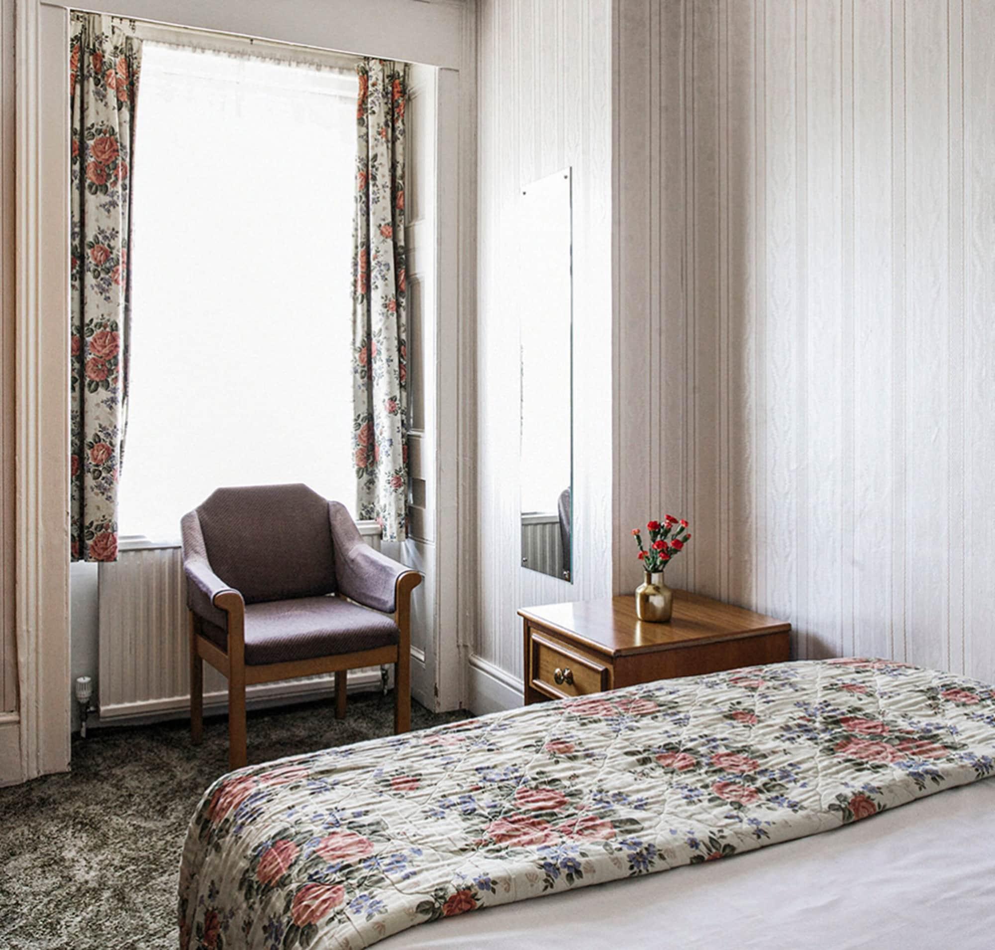 The Columbia Hotel London Kültér fotó